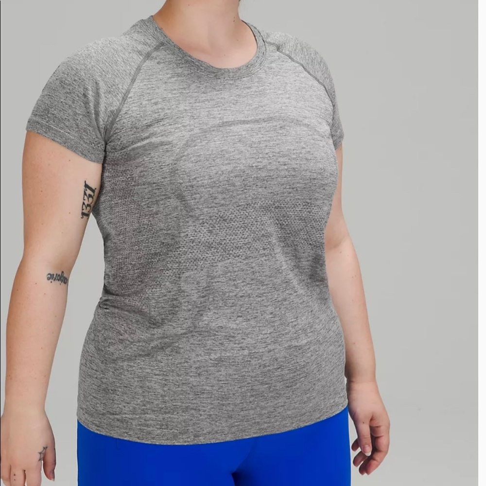 GREY LULULEMON SWIFTLY TECH SIZE 12